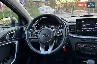 Хэтчбек Kia XCeed 2020 в 