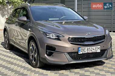 Хэтчбек Kia XCeed 2020 в 