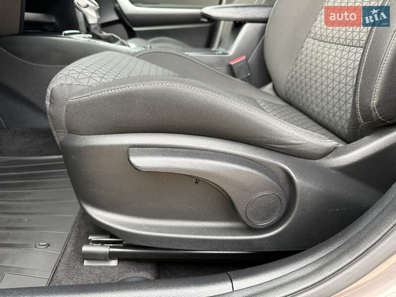 Хэтчбек Kia XCeed 2020 в Киеве