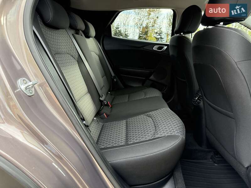 Хэтчбек Kia XCeed 2020 в Киеве