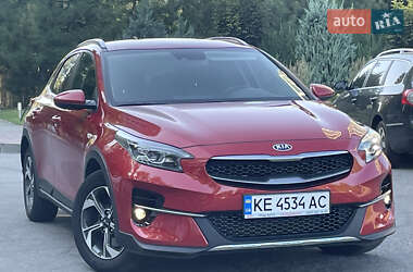 Хетчбек Kia XCeed 2020 в Дніпрі Хетчбек Kia XCeed 2020 в Дніпрі