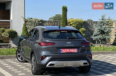 Хэтчбек Kia XCeed 2021 в 