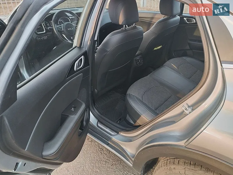 Kia XCeed 2022 VIN U5YH5F1AGNL029761 фото оголошення 20 з 38