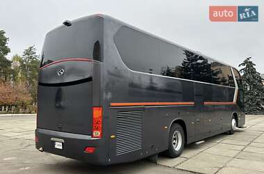 Туристичний / Міжміський автобус King Long 6129 2009 в 