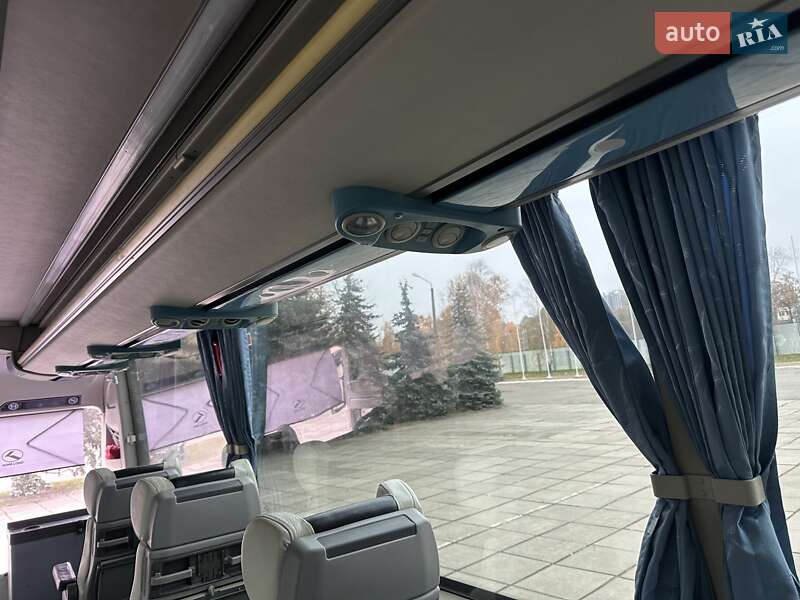 Туристический / Междугородний автобус King Long 6129 2009 в Киеве