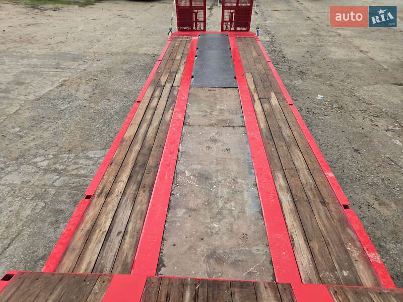 Низкорамная платформа King GTS 2005 в Болграде