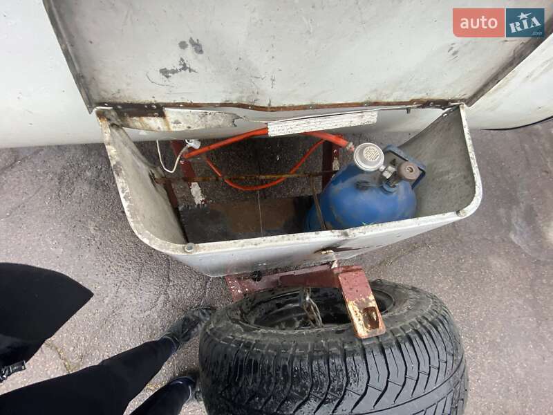 Причіп дача Knaus AZUR 1976 в Запоріжжі