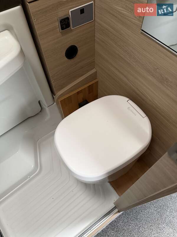 Дом на колесах Knaus Komfort 2023 в Киеве