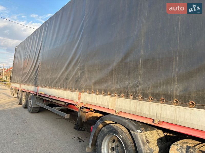 Тентований борт (штора) - напівпричіп Kogel BDF 2004 в Ужгороді