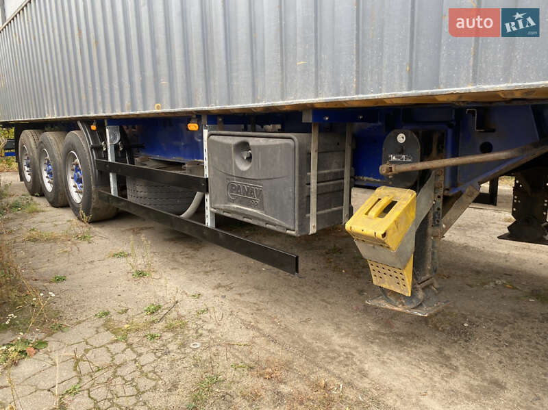 Контейнеровоз напівпричіп Kogel BPW 2003 в Умані