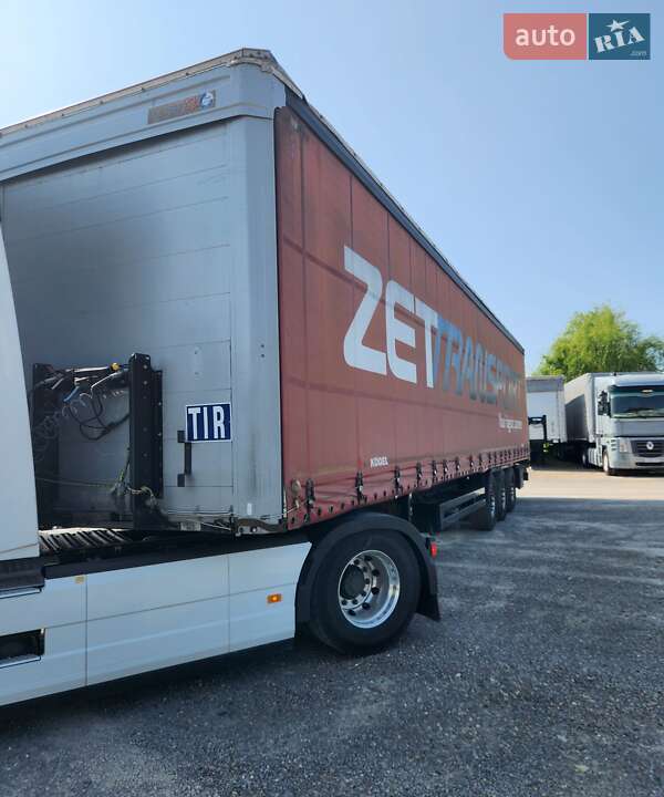 Тентованный борт (штора) - полуприцеп Kogel S 24 2013 в Иршаве