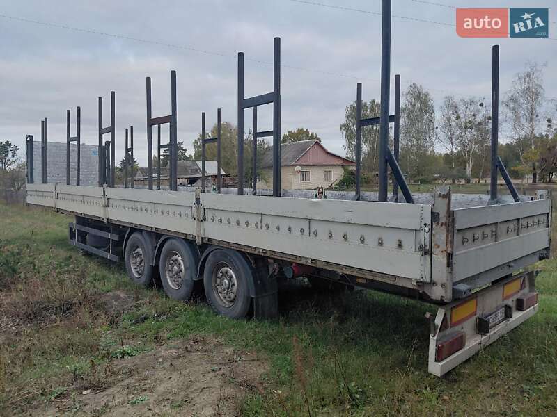 Бортовой полуприцеп Kogel S 24 1995 в Любешове