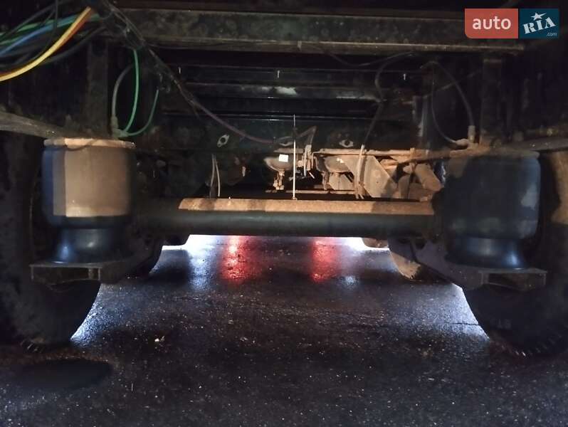 Зерновоз - полуприцеп Kogel S 24 2003 в Немирове