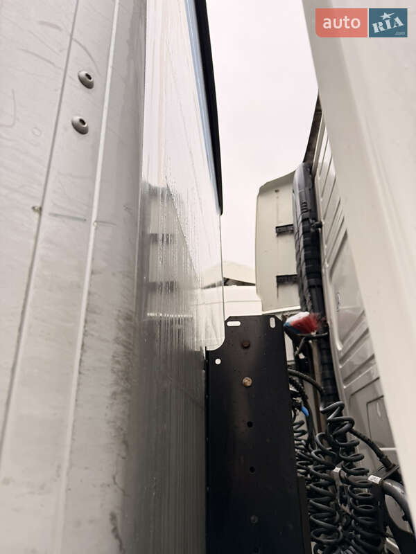 Тентованный борт (штора) - полуприцеп Kogel S 24 2016 в Люботине