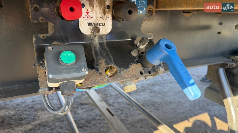 Тентований борт (штора) - напівпричіп Kogel S 24 2013 в Києві