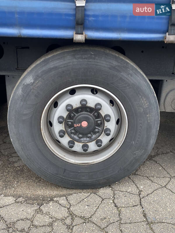 Тентований борт (штора) - напівпричіп Kogel SAF 2015 в Луцьку