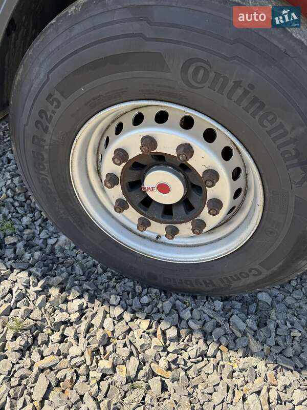 Бортовой полуприцеп Kogel SAF 2006 в Иршаве