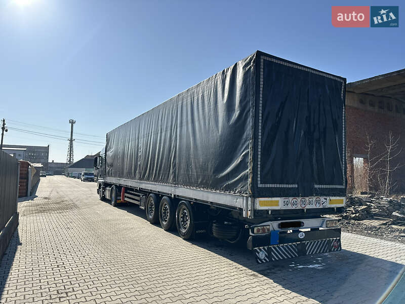 Тентованный борт (штора) - полуприцеп Kogel SAF 2008 в Иршаве