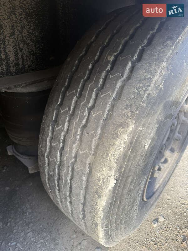 Тентованный борт (штора) - полуприцеп Kogel SAF 2003 в Черновцах фото 4 Тентованный борт (штора) - полуприцеп Kogel SAF 2003 в Черновцах