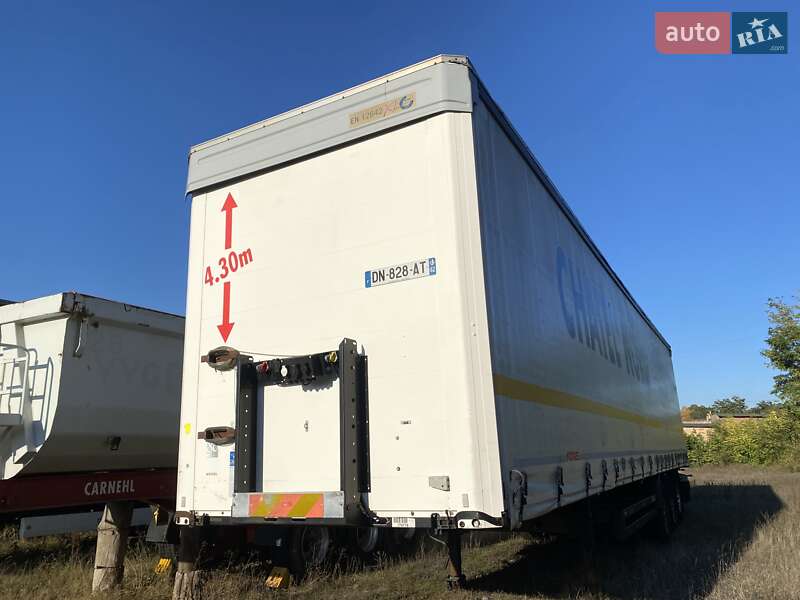 Тентованный борт (штора) - полуприцеп Kogel SAF 2015 в Виннице