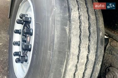 Тентованный борт (штора) - полуприцеп Kogel SAF 2012 в Иршаве