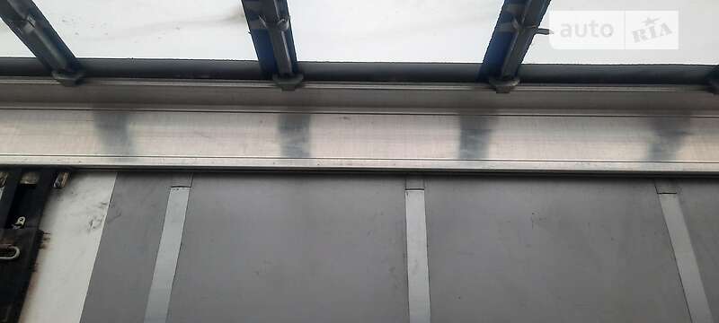 Тентованный борт (штора) - полуприцеп Kogel SN 24 2013 в Шостке