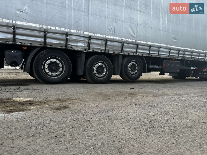 Тентований борт (штора) - напівпричіп Kogel SN 24 2013 в Луцьку