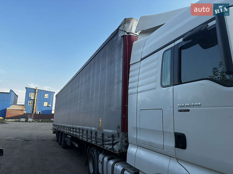 Тентований борт (штора) - напівпричіп Kogel SN 24 2013 в Луцьку