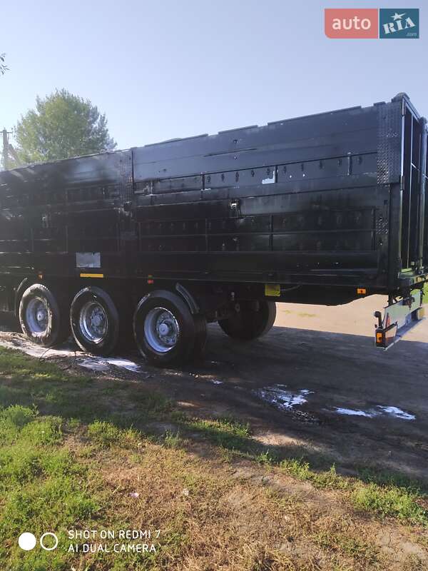 Зерновоз - полуприцеп Kogel SN 24 1991 в Чернигове