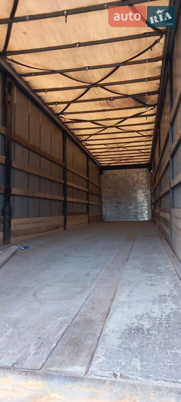 Тентованный борт (штора) - полуприцеп Kogel SN 24 2010 в Коломые