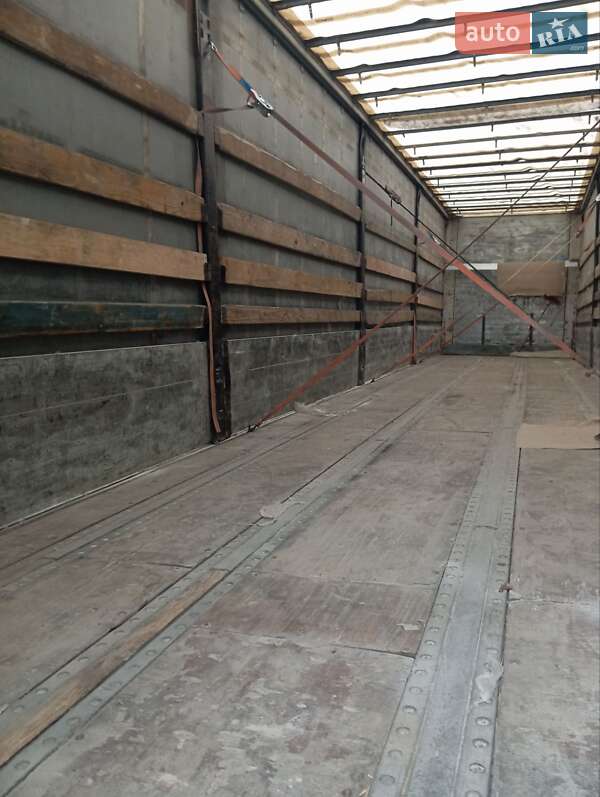 Тентований борт (штора) - напівпричіп Kogel SN 24 2001 в Кропивницькому