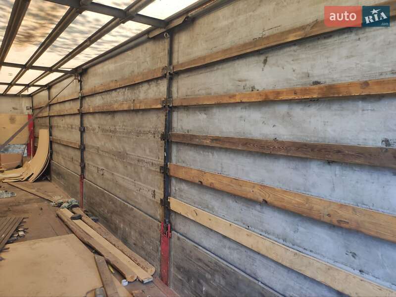 Тентований борт (штора) - напівпричіп Kogel SN 24 2002 в Житомирі