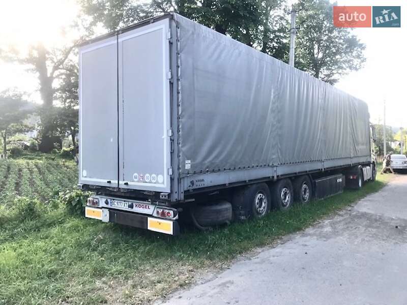 Тентованный борт (штора) - полуприцеп Kogel SN 24 2008 в Дрогобыче