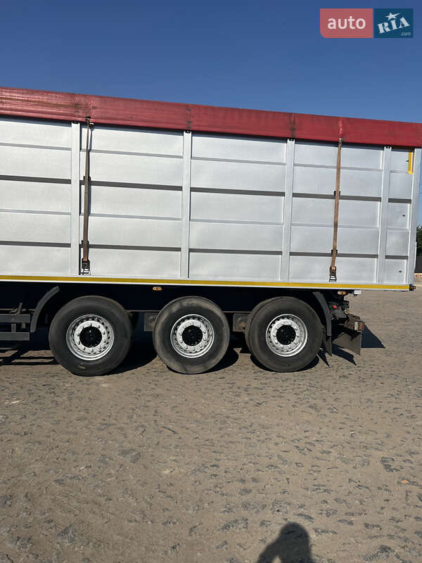 Самосвал полуприцеп Kogel SN 24 2004 в Немирове