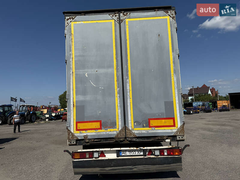 Тентованный борт (штора) - полуприцеп Kogel SN 24 2005 в Днепре