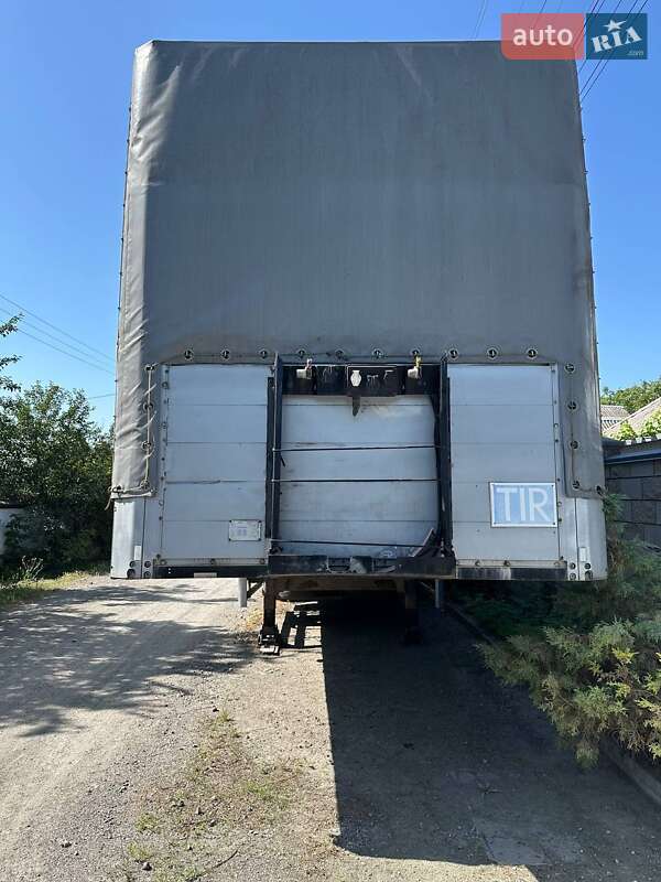 Бортовой полуприцеп Kogel SN 24 2007 в 