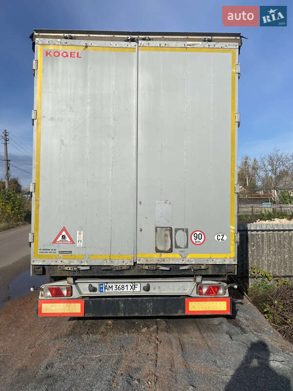 Тентованный борт (штора) - полуприцеп Kogel SN 24 2012 в Коростене