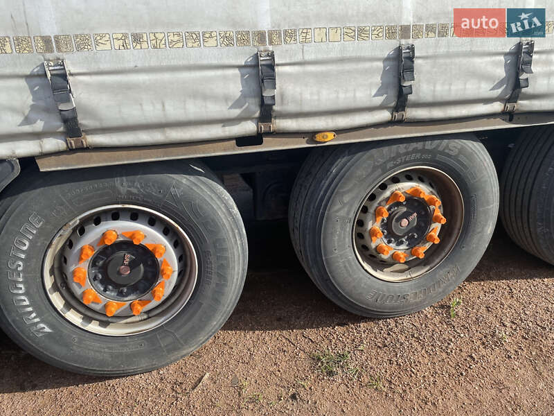 Тентованный борт (штора) - полуприцеп Kogel SN 24 2012 в Коростене