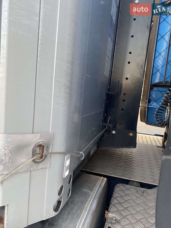 Тентованный борт (штора) - полуприцеп Kogel SN 24 2016 в Львове фото 4 Тентованный борт (штора) - полуприцеп Kogel SN 24 2016 в Львове