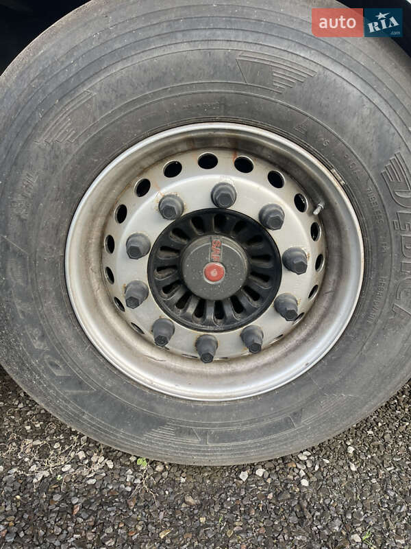 Тентованный борт (штора) - полуприцеп Kogel SN 24 2011 в Иршаве