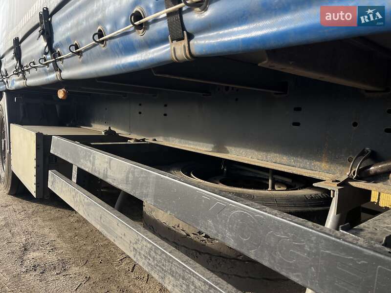 Тентованный борт (штора) - полуприцеп Kogel SN 24 2012 в Ратным фото 10 Тентованный борт (штора) - полуприцеп Kogel SN 24 2012 в Ратным