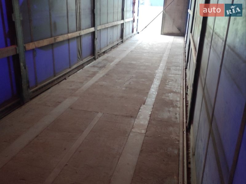 Тентованный борт (штора) - полуприцеп Kogel SN 24 2007 в Львове