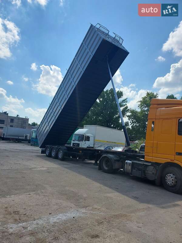 Самоскид напівпричіп Kogel SN24 2006 в Кривому Розі
