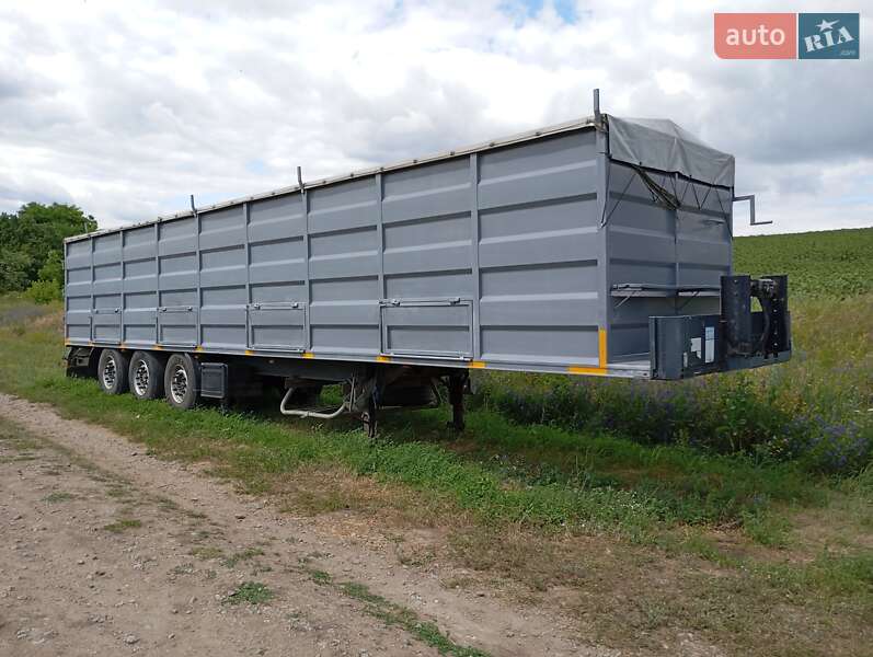 Зерновоз - полуприцеп Kogel SNCO 24 2004 в Кропивницком