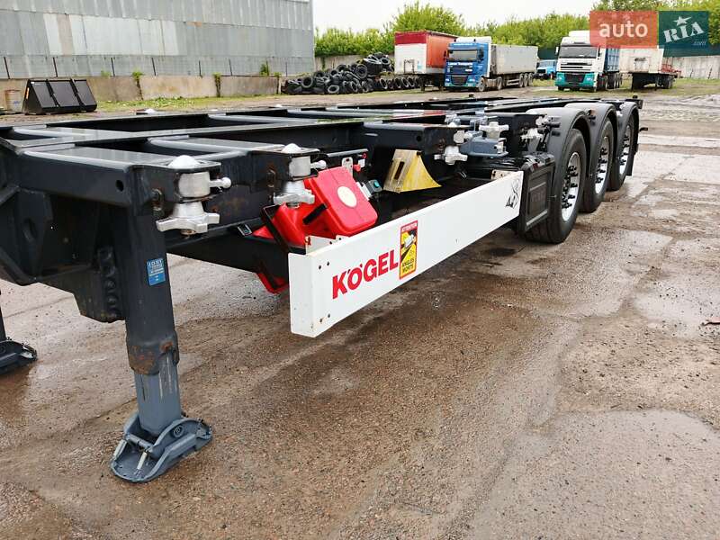 Контейнеровоз полуприцеп Kogel SW24 2008 в Лубнах