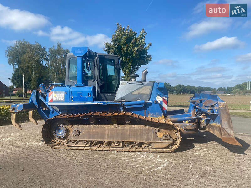 Бульдозер Komatsu D 61EX-15OE 2006 в Киеве