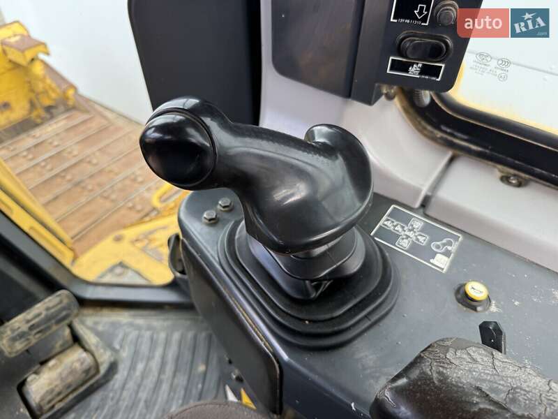 Бульдозер Komatsu D 65PX 2017 в Києві фото 12 Бульдозер Komatsu D 65PX 2017 в Києві