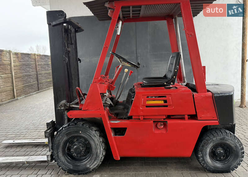 Вилочный погрузчик Komatsu FD 2006 в Первомайске