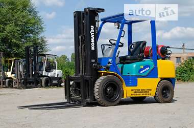 Вилочный погрузчик Komatsu FG 2005 в Харькове