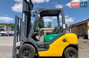Вилочный погрузчик Komatsu FG 2004 в Николаеве